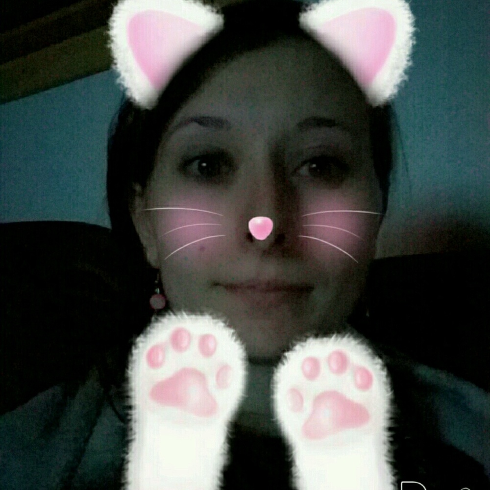 Meet your Posher, Jenafer